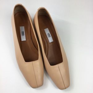 🎉Miista London} peachy tan angled block heel.